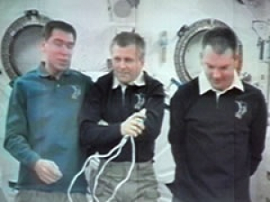 Russian cosmonauts Andrei Borisenko, Alexandre Samokutâev, and Sergei Volkov aboard the International Space Station.